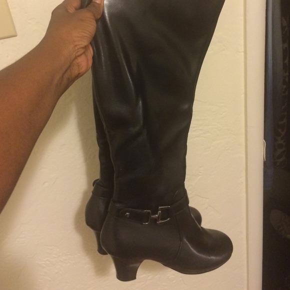 Aerosoles Black Boots, Size 7 1/2