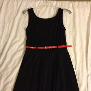 black dress w/ red belt