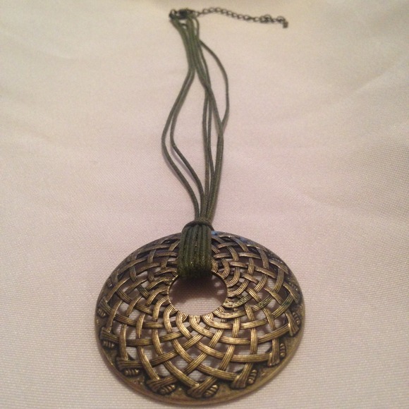 Lia Sophia necklace