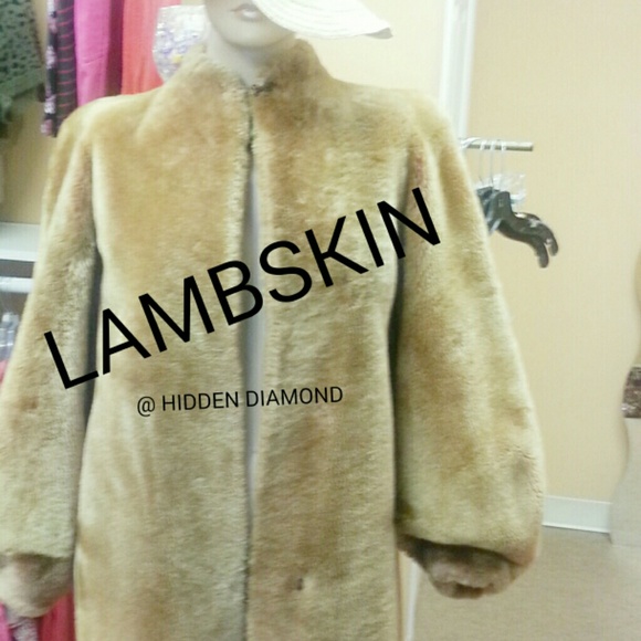 Real lamb skin Coat
