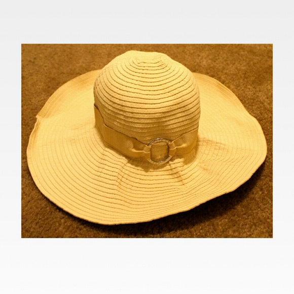 ??Ralph Lauren sun hat??