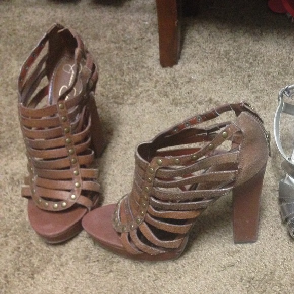 Jessica Simpson brown studded heels -- size 8.5