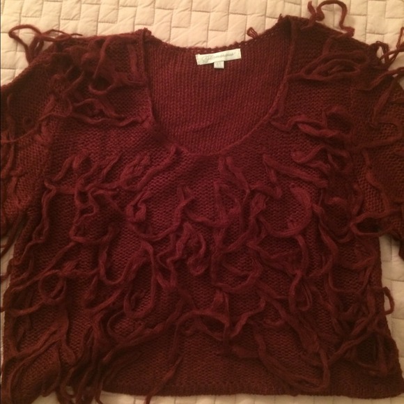 Drop sweater
