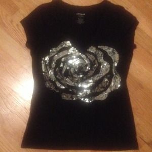 Sequin flower tee