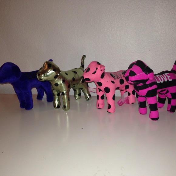 Free PINK dog w/ purchase