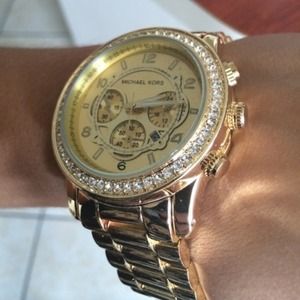 Michael kors oversized watch