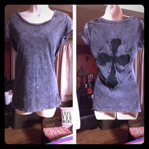 Gray cross shirt