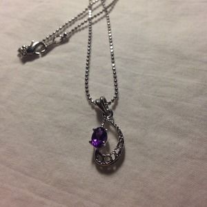 Beautiful necklace with amethyst pendant (925)