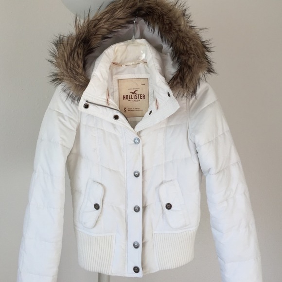 Hollister Jackets & Blazers - Hollister Puffy Jacket