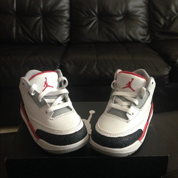 BUNDLE/ AIR JORDAN 13,AIR JORDAN 9,AIR JORDAN 3