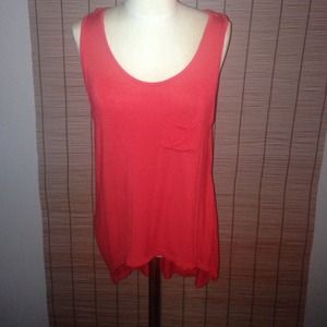 High-low red/orange tank