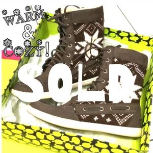 🎉SOLD on Vinted🎉 Kensie Girl brown boots