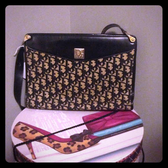 Dior Handbags - Vintage Christian Dior shoulder bag.