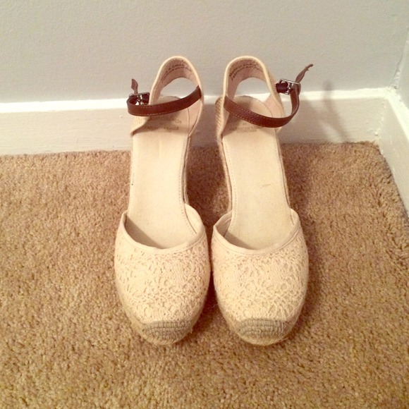 Sam Edelman cream wedge espadrilles size 8
