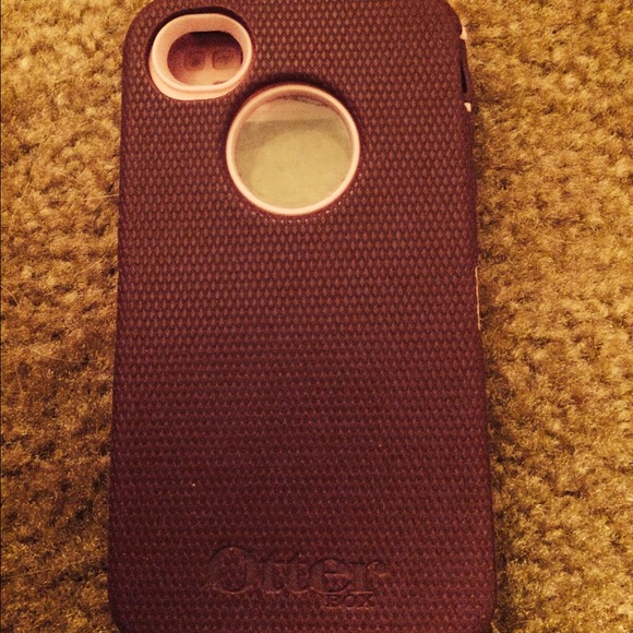 OtterBox Accessories - iPhone 4 Case