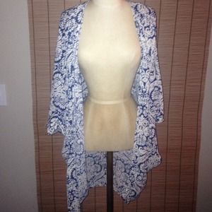 Blue and white kimono