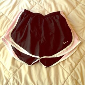 💢SOLD💢Nike Athletic Shorts