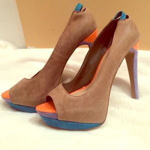 Jessica Simpson color-block sz8 leather upper