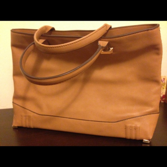 Zara handbag perfect for work!