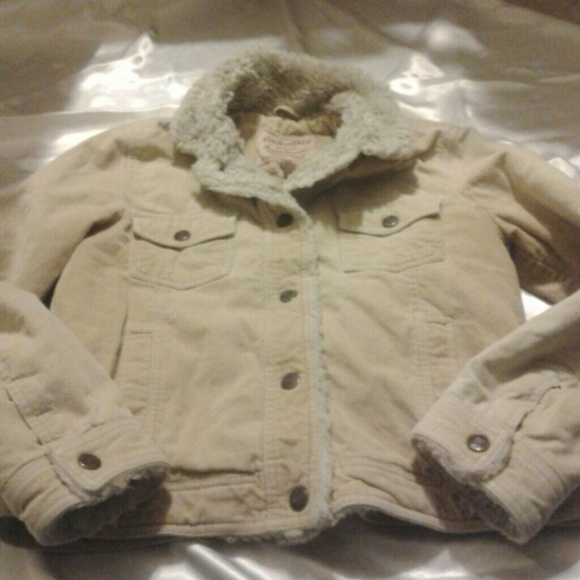 Biege khaki aeropostle jacket