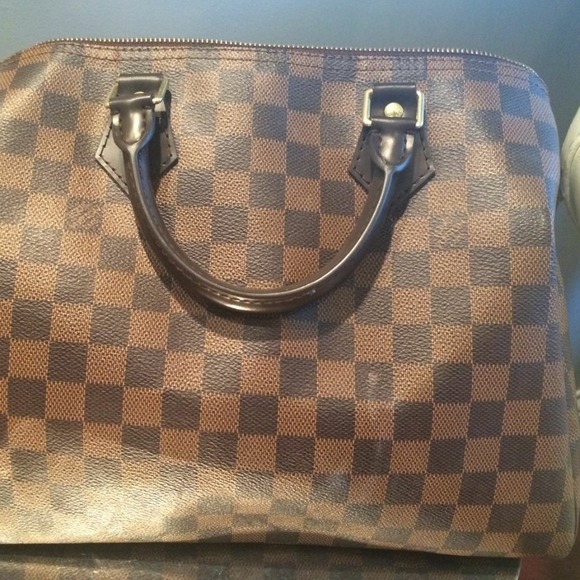Additional Pics of Louis Vuitton Speedy 30 Damier