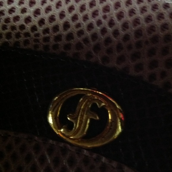 Vintage Clutch - Picture 2 of 4