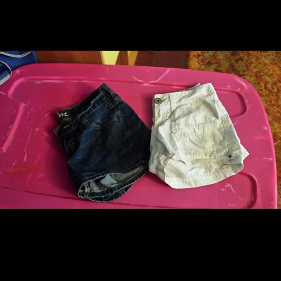 2 shorts I will trade!  Just ask left 2 right 0