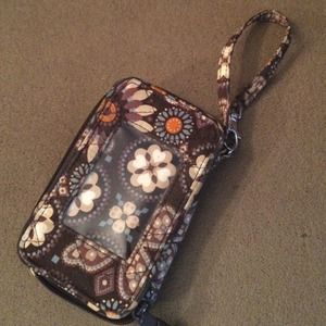 Vera Bradley id carrier wallet