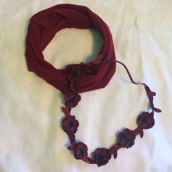 Pacsun headband and flower crown bundle