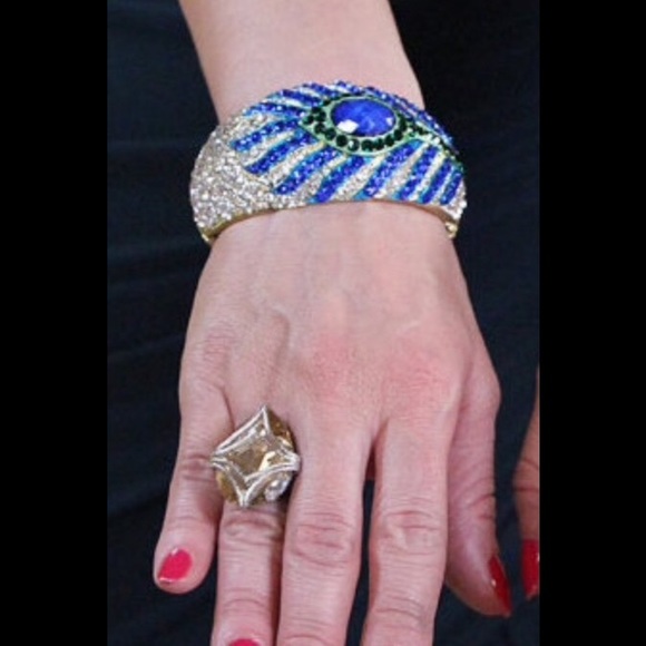 Peacock Bracelet - Picture 2 of 4