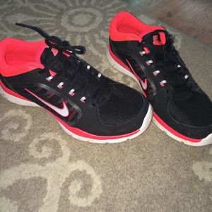 Womens Nike Shoes.