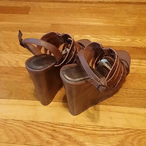 Steve Madden Wedge Sandals - Picture 4 of 4