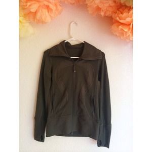 Lululemon Define Jacket Condition/ Dark Grey Sz. 6