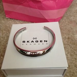 Ladies bungle from SKAGEN collections