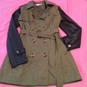 Hello fall! TRENCH coat