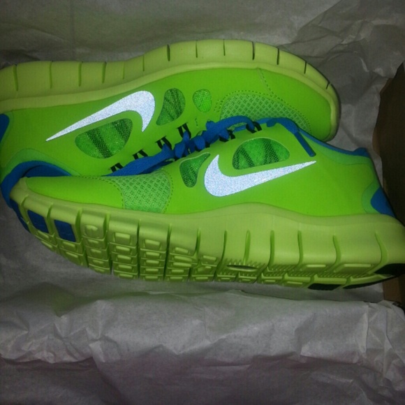 nike free runs