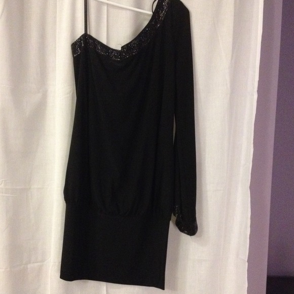 *Black club dress