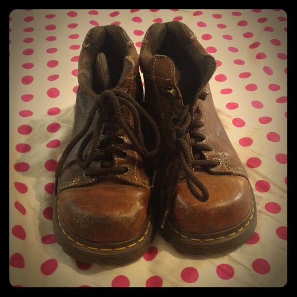 Air wair-Dr.Martens(made in Thailand)