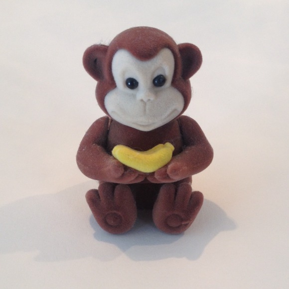 Palm Tree necklace in a monkey Case!