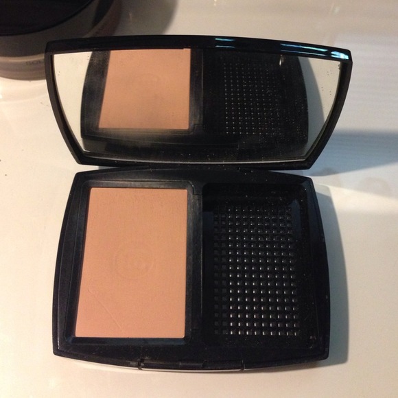 Chanel Powder