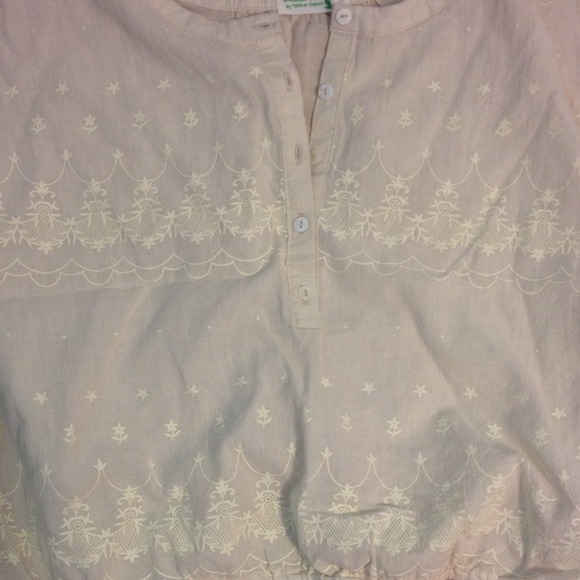 Cropped design - Picture 2 of 2