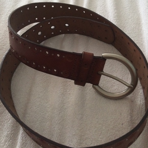Fossil brown leather belt
