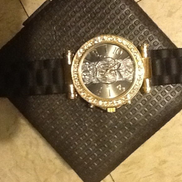 SOLD - Picture 3 of 3