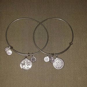 Alex &Ani bangles
