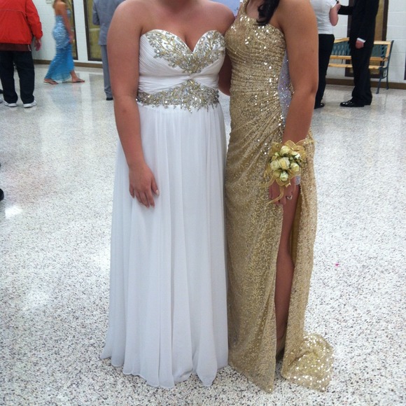 Gold prom dress - Picture 1 of 3