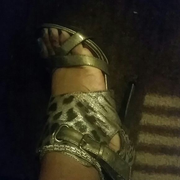 Printed heels - Picture 4 of 4