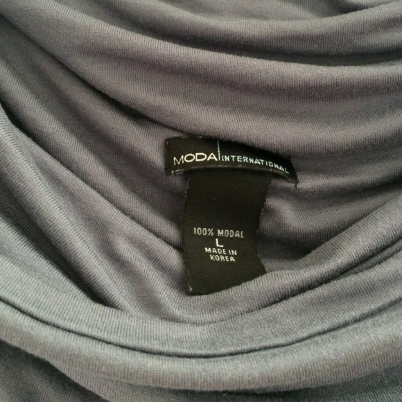 Grey/Lavender Off-Shoulder Top - Picture 3 of 3