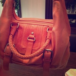 The sak purse super cute and great color