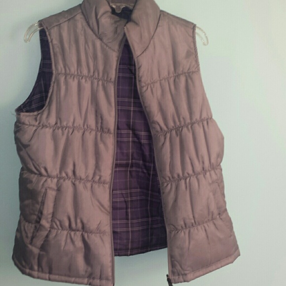 Reversible Gray/Purple Vest