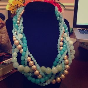 The Limited Twisted Strands Necklace